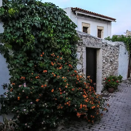 Cretan Traditional Villa
